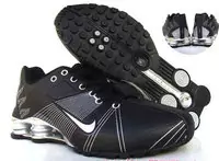 nike shox r4 nouvelle -balck-white